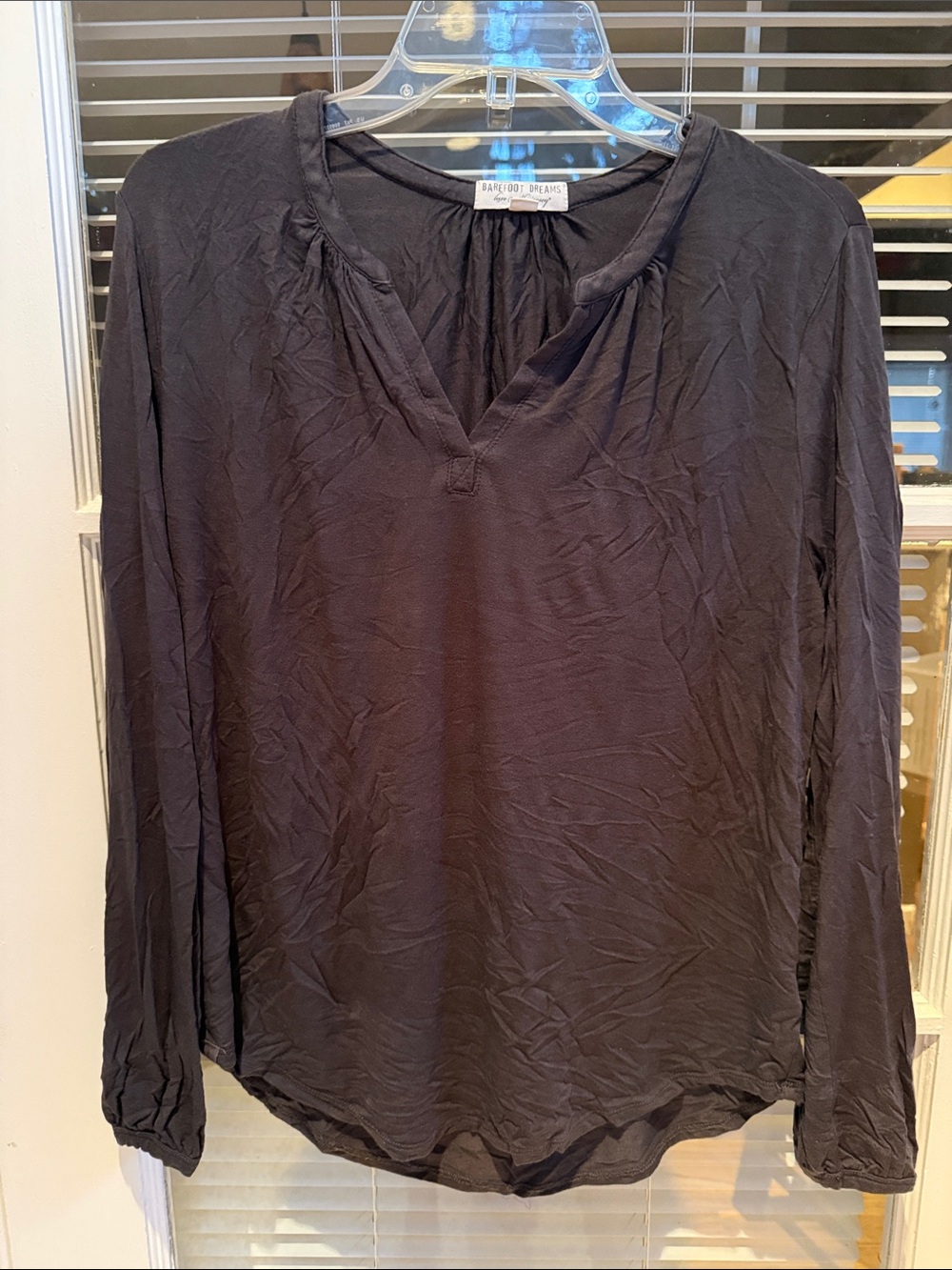 Barefoot Dreams charcoal l/s size small